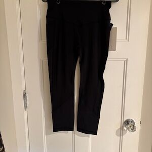 New With Tags  Lululemon All The Right Places Crop ll Size 10